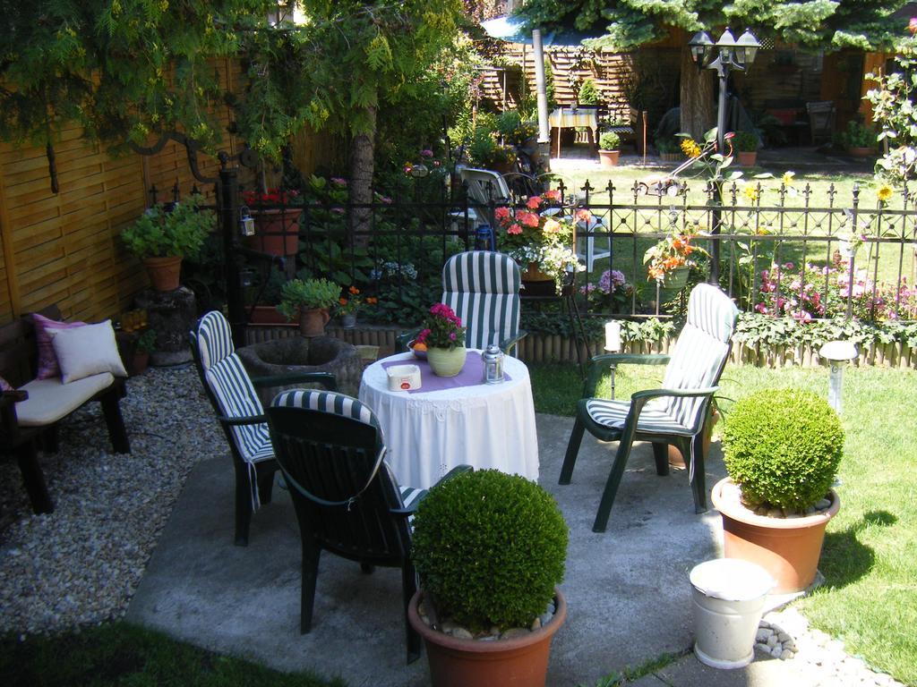 Sopron Eszter Apartman الغرفة الصورة