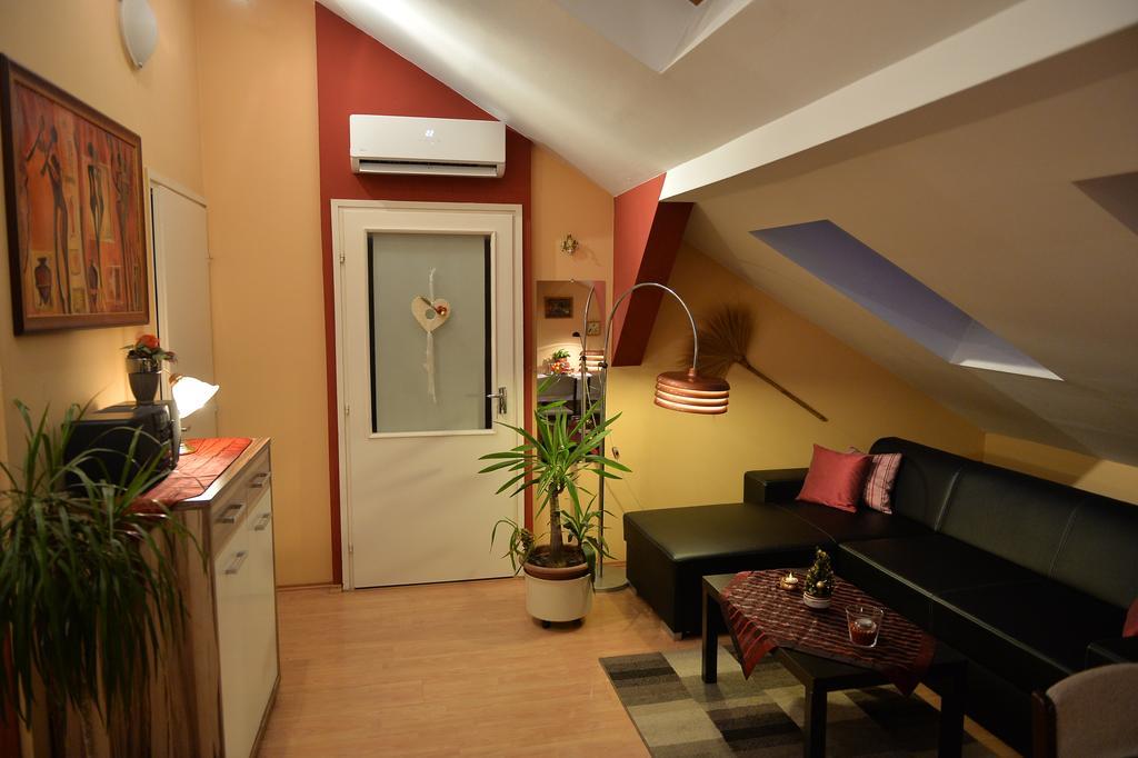 Sopron Eszter Apartman المظهر الخارجي الصورة