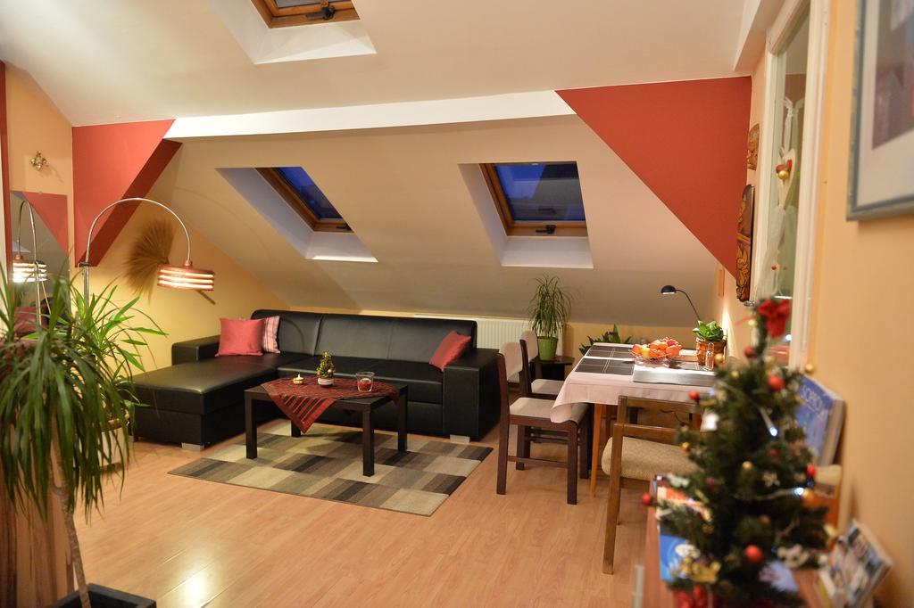 Sopron Eszter Apartman المظهر الخارجي الصورة